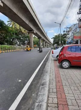 Closeup of empty roads due to covid 19 lockdown rules restriction, for transp Fotos Stock