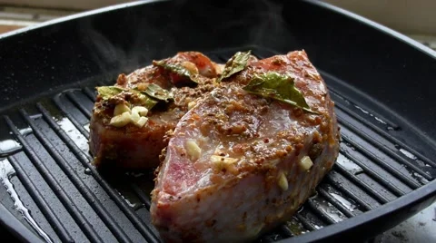 Closeup of Frying Fish Steaks in the Pan. 動画素材 40739779