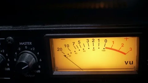 Closeup of a functioning audio compressor in a sound recording studio Vídeo Stock 70822285