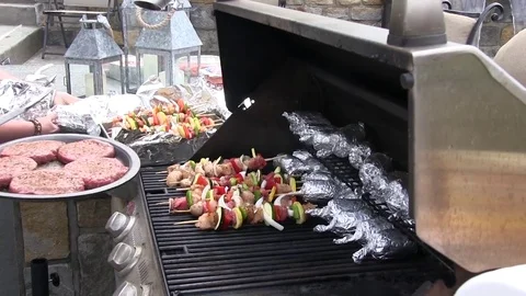 Closeup of grilling bugers and kabobs Stock-Footage 78253695