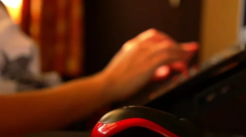 Closeup of Hands Typing on Computer Desktop. Stock-Footage 40170560