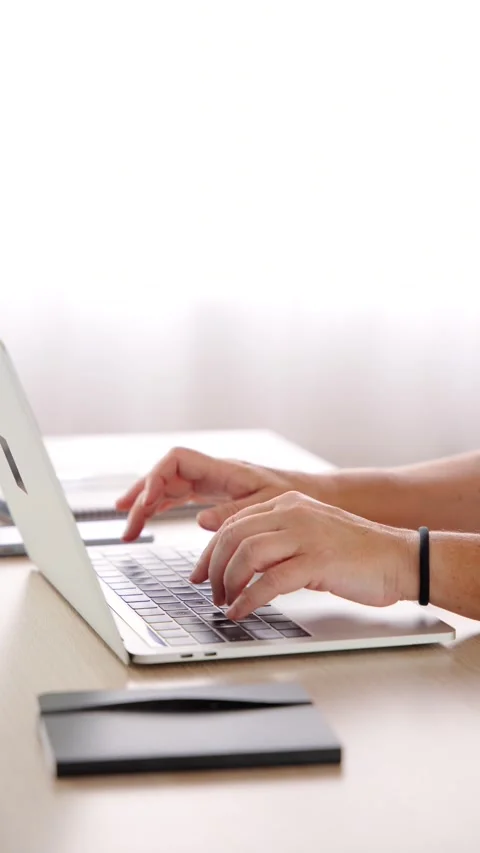 Closeup of hands typing on laptop keyboard Stock-Footage 249668056