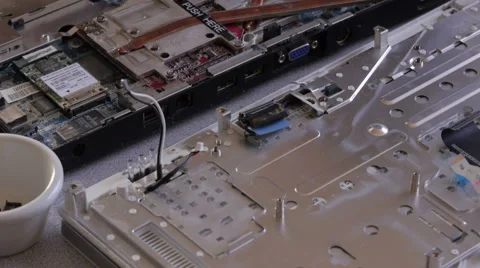 Closeup of inside of a laptop Vidéo 57411096