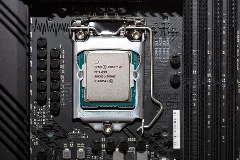 Closeup of Intel Core i9-11900 Processor 스톡 사진