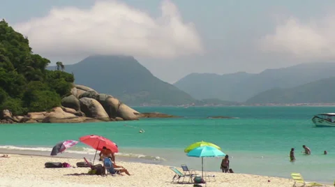 Closeup of Island Cove Video stock 33753284