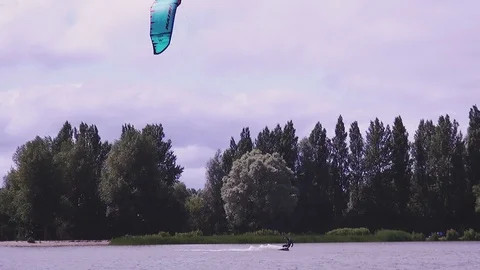 CloseUp of a kiteboarder Video stock 118572043