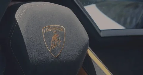 Closeup of Lamborghini interior 스톡 동영상 103103413