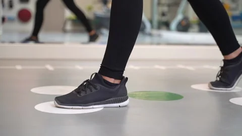 Closeup legs doing exercise Video stock 138620286