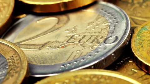 Closeup macro Horizontal light transition on gold coins Light transition over Video stock 334028244