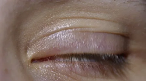 Closeup macro video of an eye. 4K UHD Видео 63372398