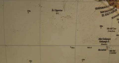 Closeup Old Vintage World map. Focusing on  North South America Stockbeeldmateriaal 116990679