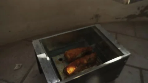 Closeup opening a chinese box with coals on top with your hands to discover two Vidéo 170020178