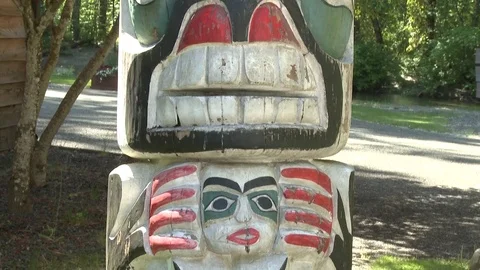 Closeup pan up of totem pole Stock Footage 75249657