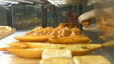 Closeup Of Pastry In Bakery On Display Vidéo 98408299