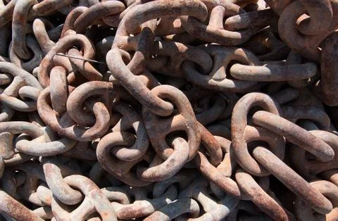Closeup of rusty boat anchor chains Foto stock