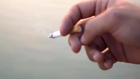 does smoking cigarettes affect sleep How smoking affects sleep: A polysomnographical analysis