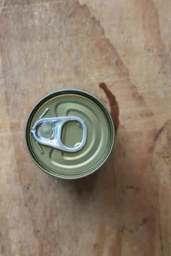 Closeup shot from the pull ring on a beverage can Foto stock