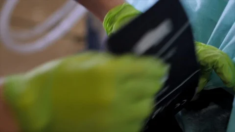 Closeup of sphygmomanometer being used Vídeos de archivo 120541173