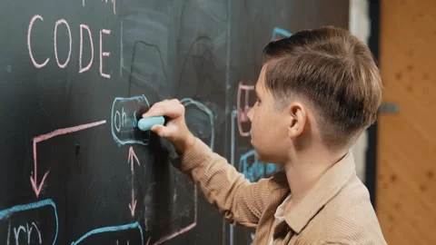 Closeup of student or boy writing engineering prompt on blackboard. Erudition. Vídeo Stock 262918660