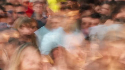 Closeup time-lapse huge crowd blurry people crossing city street, busy crossroad Vídeo Stock 313635487