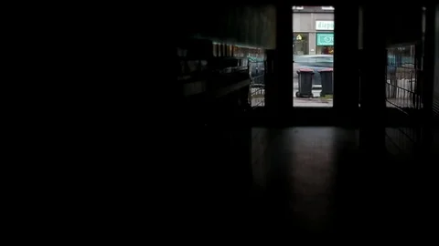 Closeup of turns on and off the light in the windows College at evening. Time 스톡 동영상 74766380