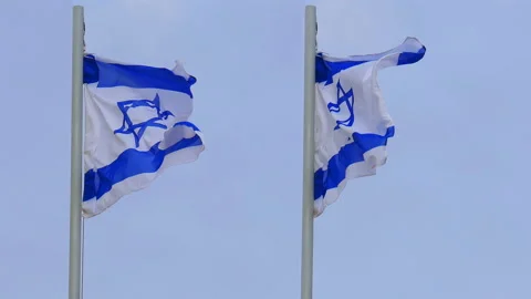 Closeup of two flags of Israel on strong wind 스톡 동영상 91980417