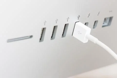 Closeup usb cable connect to computer device Foto stock