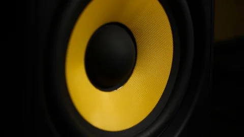 Closeup of Vibrating Sub-woofer Playing Bass &amp; Low Frequencies at High Frame Rat 스톡 동영상 92788111