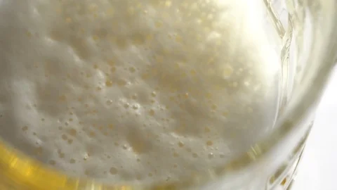 Closeup view of beer foam 스톡 동영상 106481178