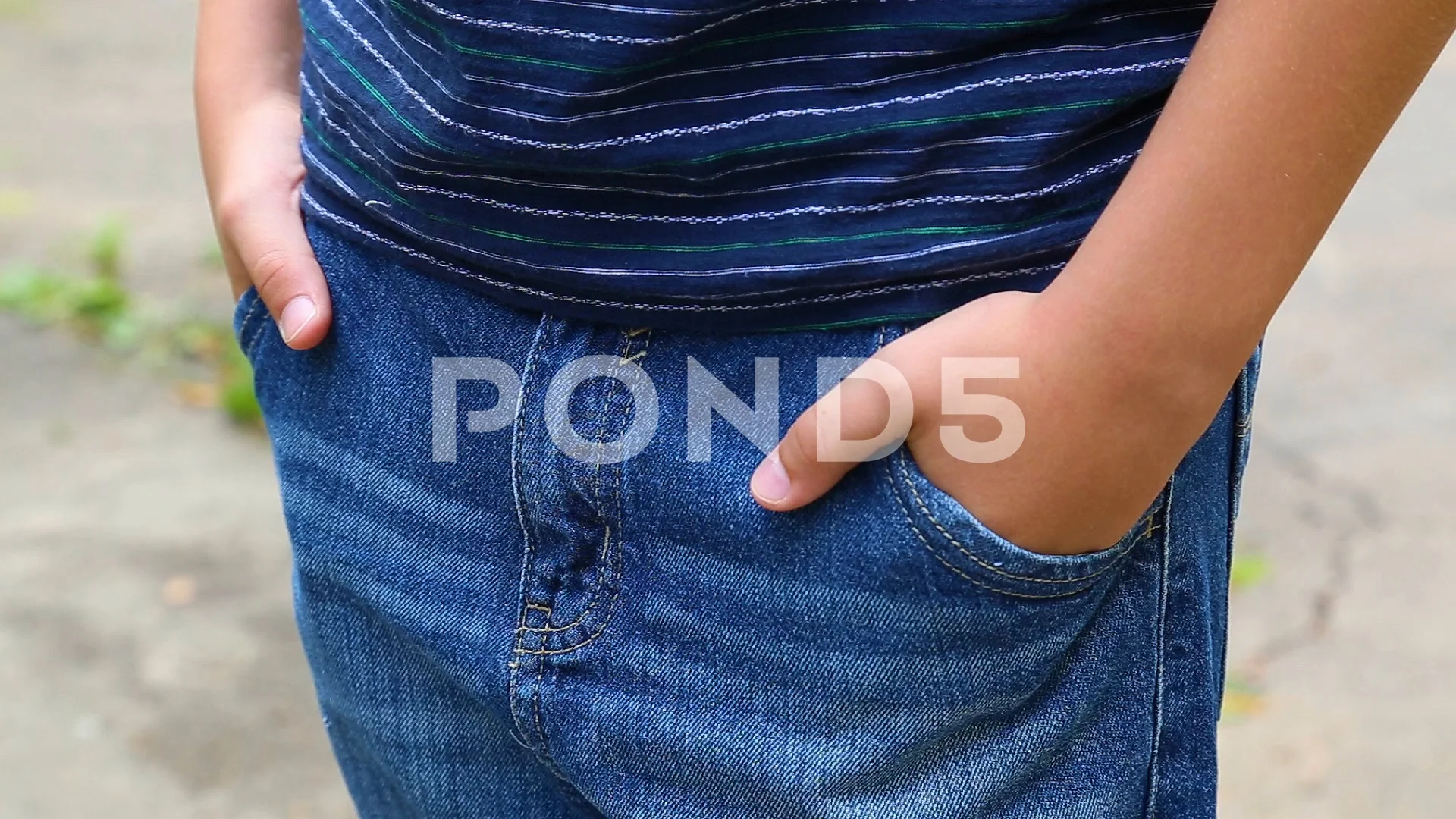 Top view woman hands putting clothes in , Stock Video