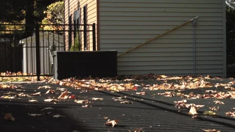 Closing pool 스톡 동영상 219837205