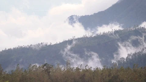 Cloud and mountain time lapse Stock Footage 102479273