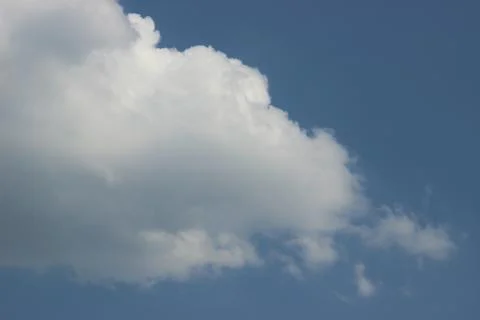 Cloud on the blue sky Stock-Fotos