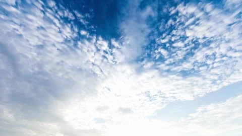 Cloud with clear sky 4K Time lapse White puffy clouds moving summer beautiful 스톡 동영상 336568688