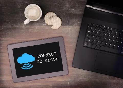Cloud-computing connection on a digital tablet pc 写真素材
