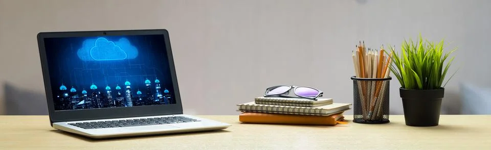 Cloud computing software for modish remote work 스톡 사진