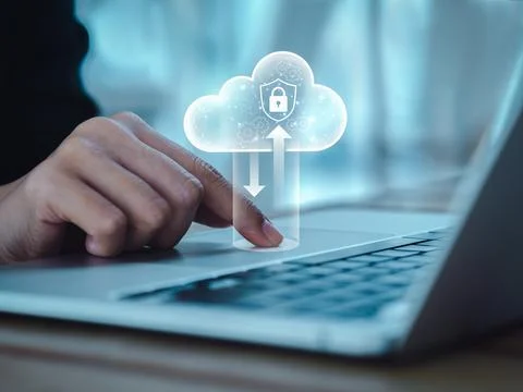 Cloud computing technology management concept. Cloud with digital lock icon.. Foto stock