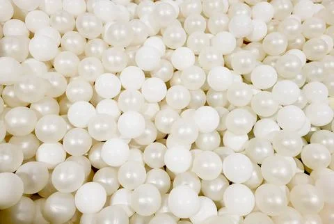 Cloud Dancer Background made of plastic balls for a dry pool. Foto stock