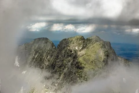 Cloud eye to the top of the mountain Stock Photos