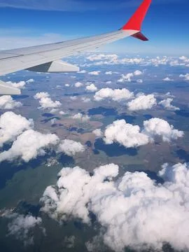 Cloud flight sky, cloud airplane sun sky blue air travel wing Stockfoto's