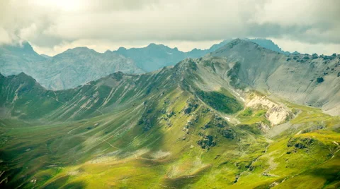 Cloud flowing in Mountains timelapse Video stock 61322471
