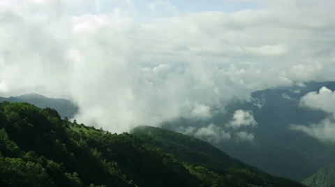 Cloud form high mountain 库存影片 66654492