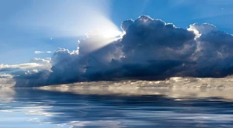 Cloud formation above the ocean Stock-Fotos