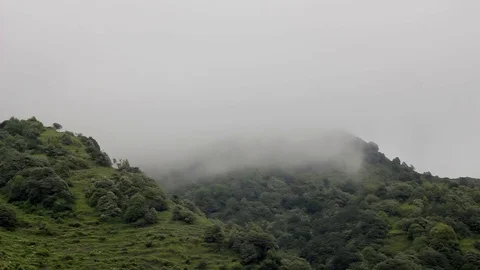Cloud in the green hill Stock Footage 94520527