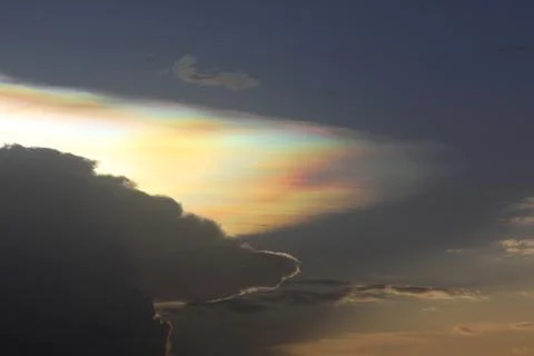 Cloud iridescence appears in the sky over Sana'a, Sanaa, Yemen - 21 Jun 2026 Fotos Stock