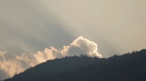 Cloud movement over mountain range Video stock 47792326