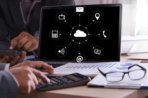 Cloud Service (Cloud Computing diagram on the new computer interface) Foto stock