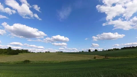 Cloud Shadows On The Fields Stockbeeldmateriaal 196663444