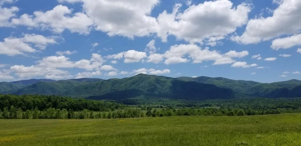 Cloud Shadows on Mountainside in May 2 Foto stock
