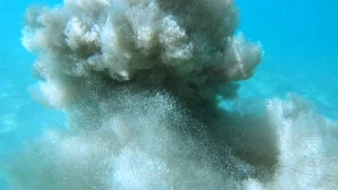 Cloud shape of fine sand moving underwater Stock Footage 138654883